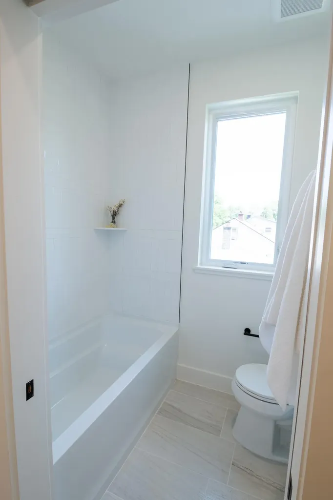 2324 Dallas Avenue Royal Oak City MI 48067