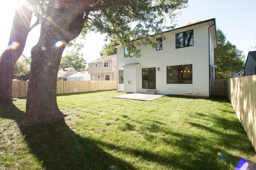 2324 Dallas Avenue Royal Oak City MI 48067