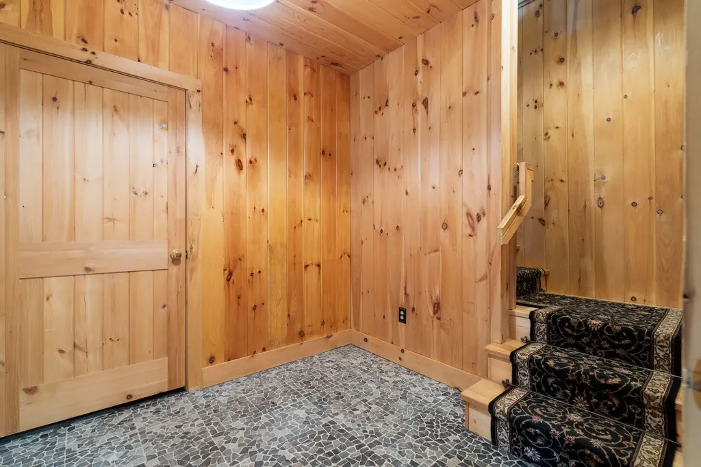 210 Spring Lake Drive Sylvan Township MI 48118