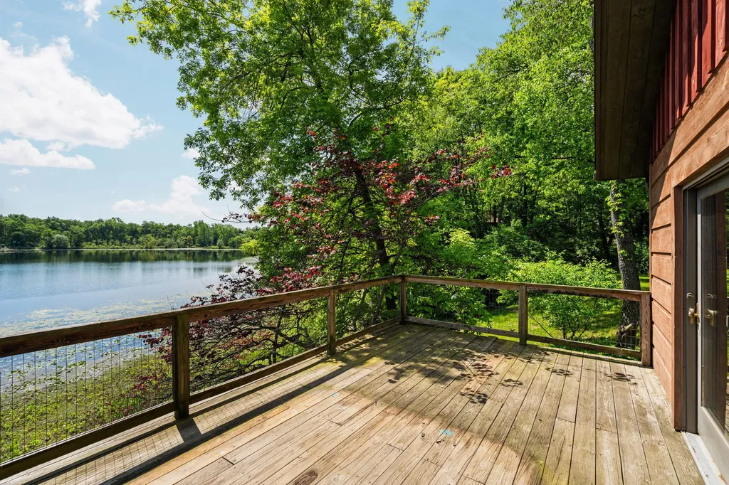 210 Spring Lake Drive Sylvan Township MI 48118