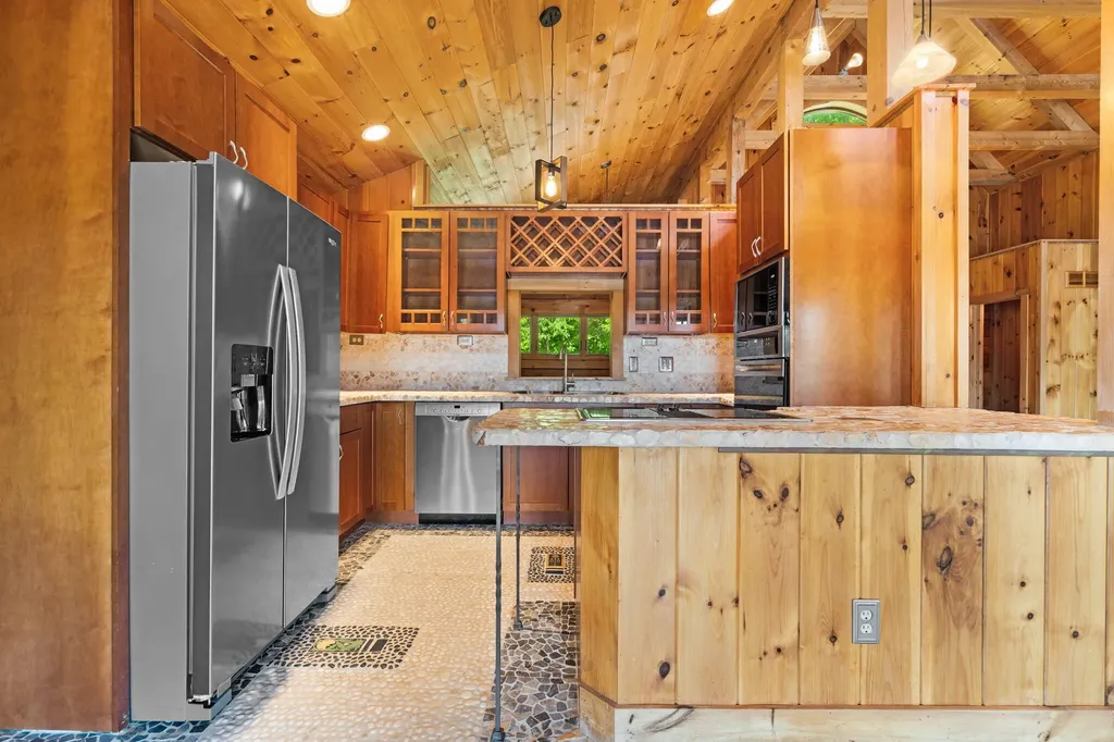 210 Spring Lake Drive Sylvan Township MI 48118