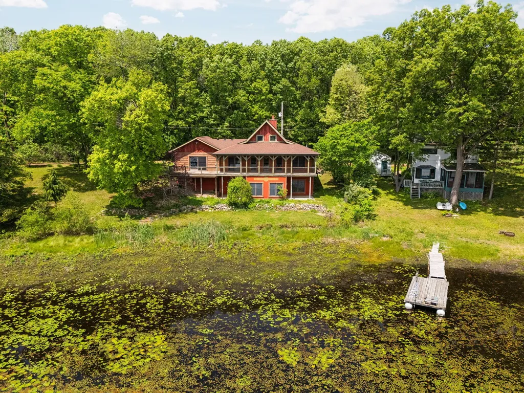 210 Spring Lake Drive Sylvan Township MI 48118