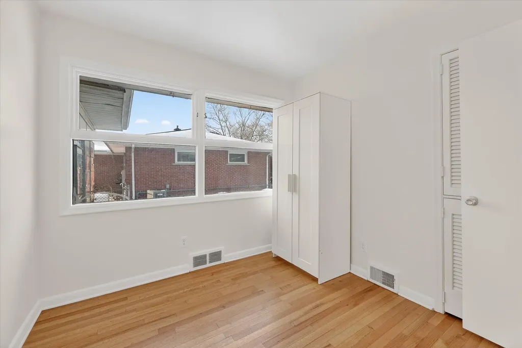 1614 Winsted Boulevard Ann Arbor City MI 48103