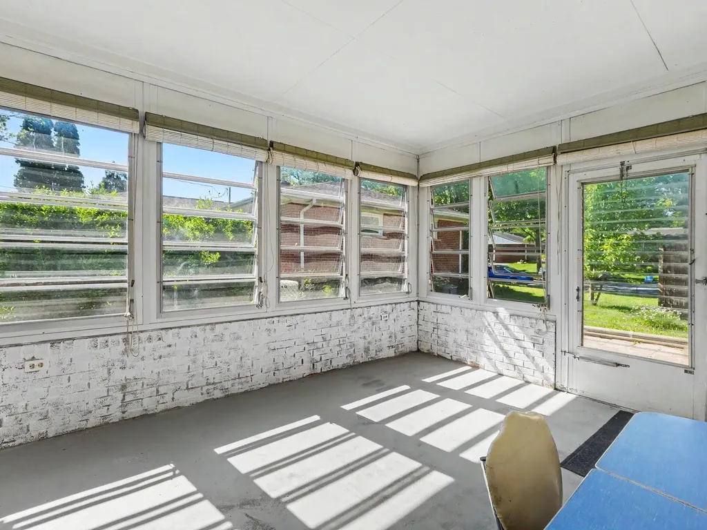 1614 Winsted Boulevard Ann Arbor City MI 48103