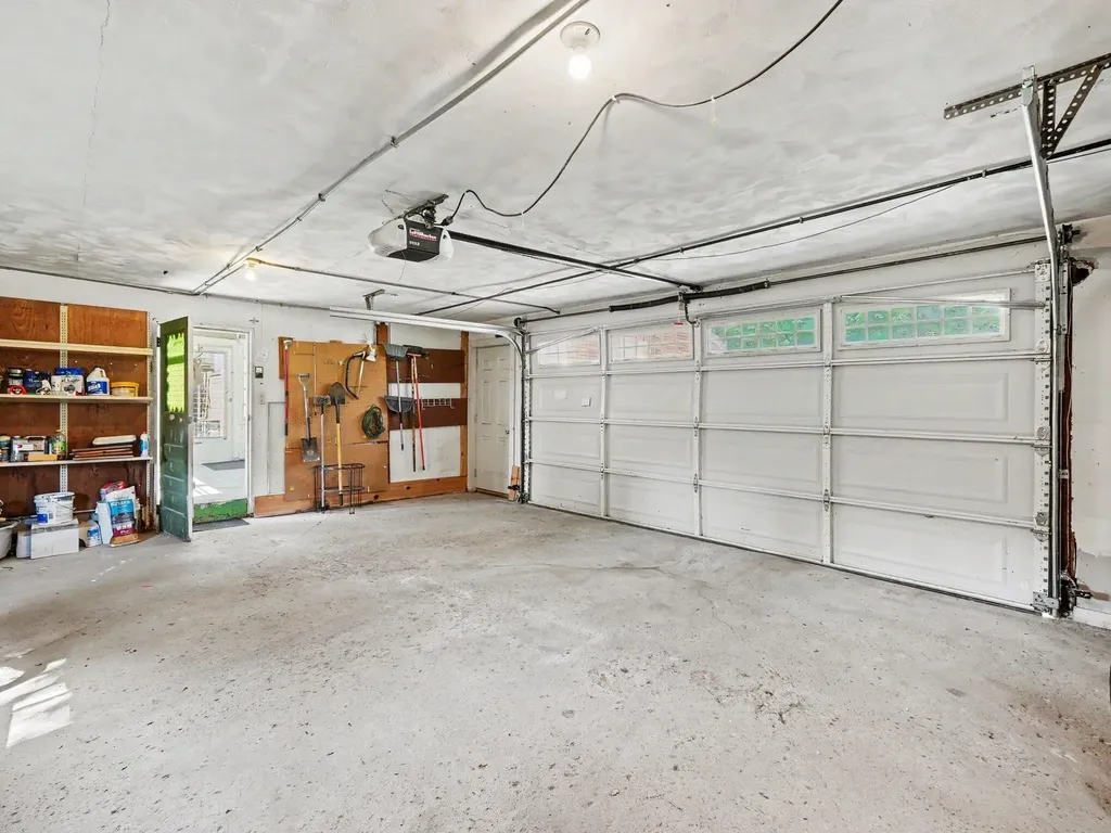 1614 Winsted Boulevard Ann Arbor City MI 48103