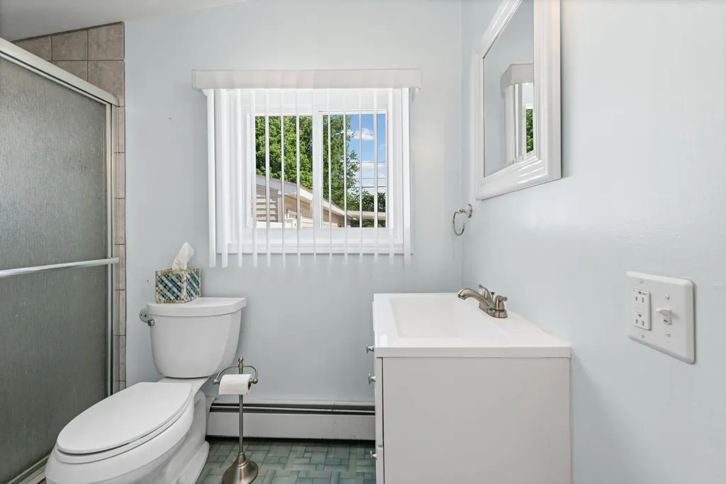 29932 John Hauk Street Garden City City MI 48135