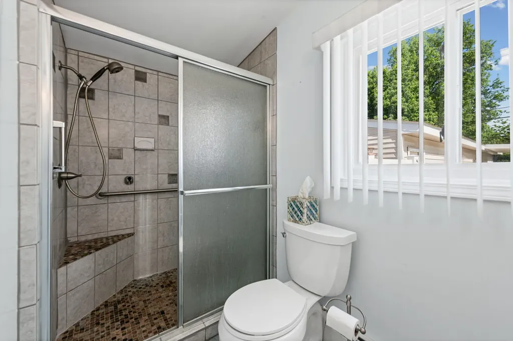 29932 John Hauk Street Garden City City MI 48135