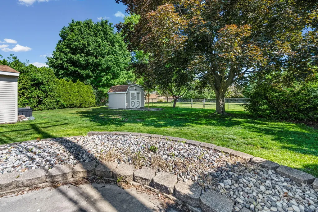 29932 John Hauk Street Garden City City MI 48135