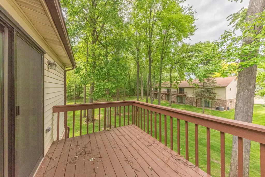 35868 Castlewood Court Westland City MI 48185