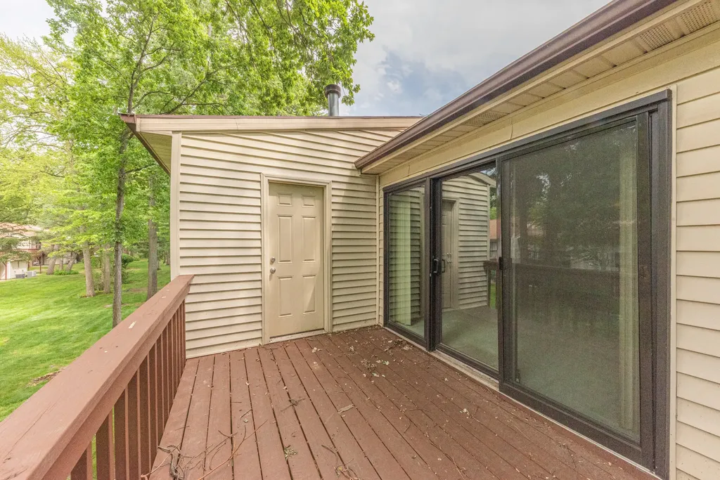 35868 Castlewood Court Westland City MI 48185