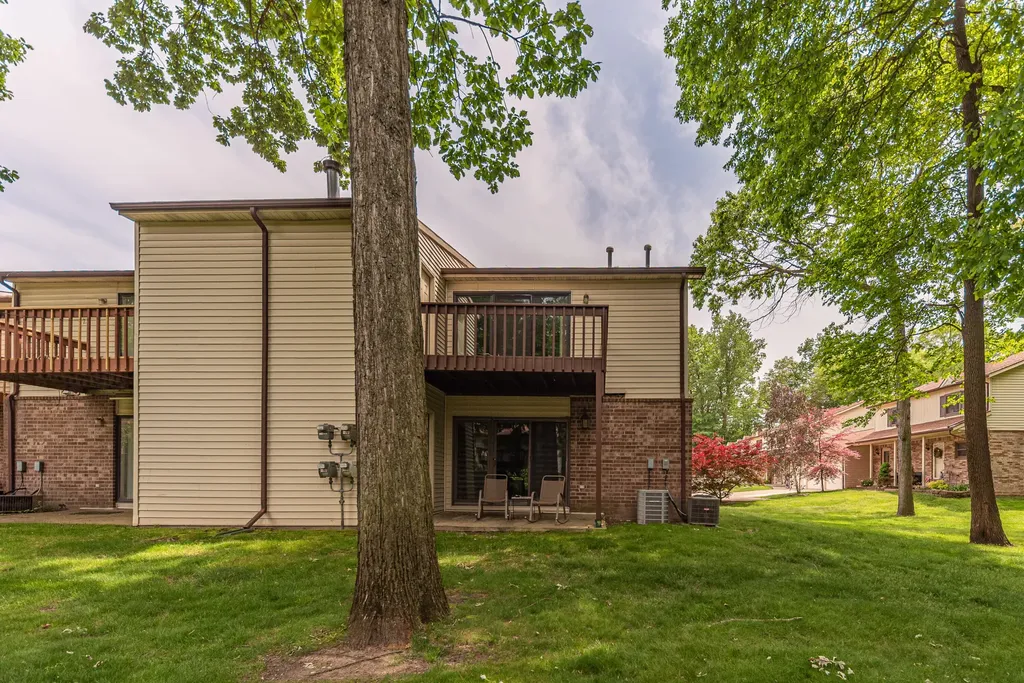 35868 Castlewood Court Westland City MI 48185