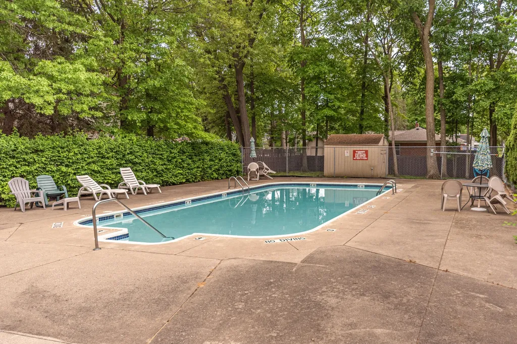 35868 Castlewood Court Westland City MI 48185