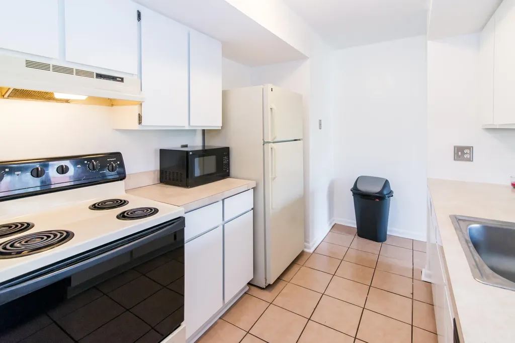 1809 Independence Boulevard Ann Arbor City MI 48104