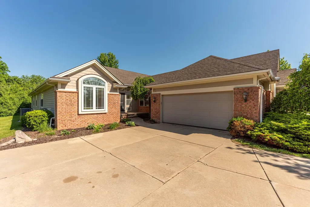 2243 Old Falls Drive Pittsfield Charter Township MI 48103