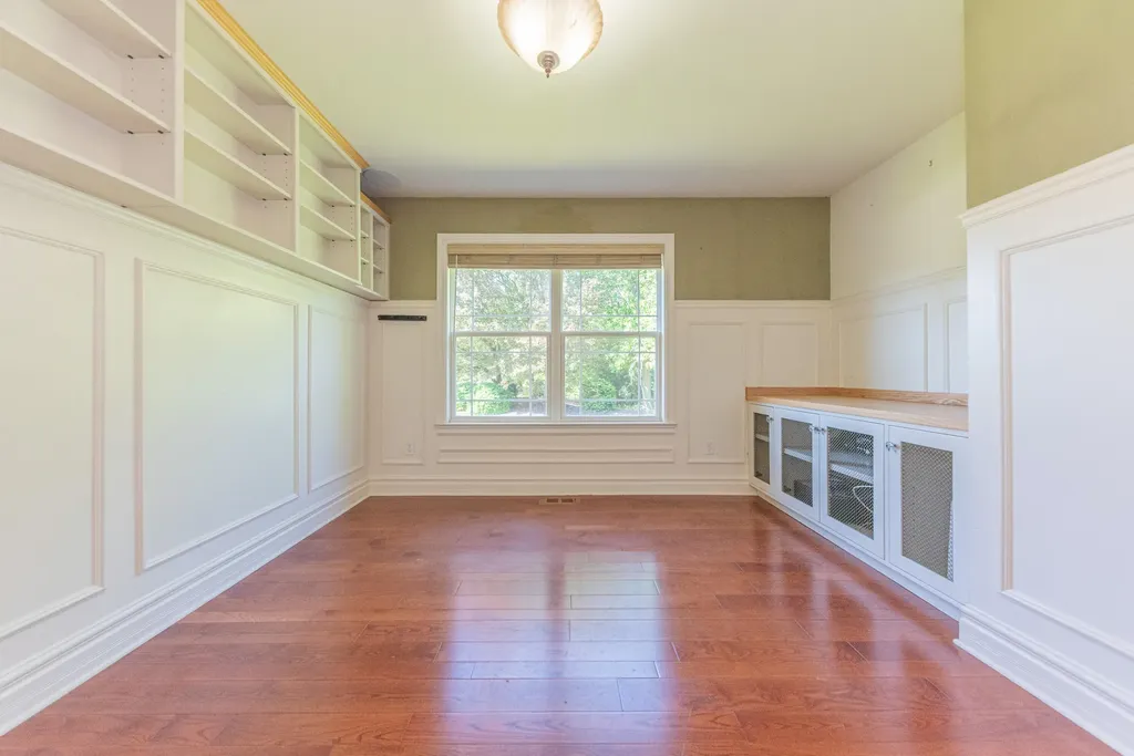 2243 Old Falls Drive Pittsfield Charter Township MI 48103