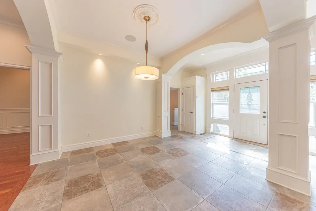 2243 Old Falls Drive Pittsfield Charter Township MI 48103