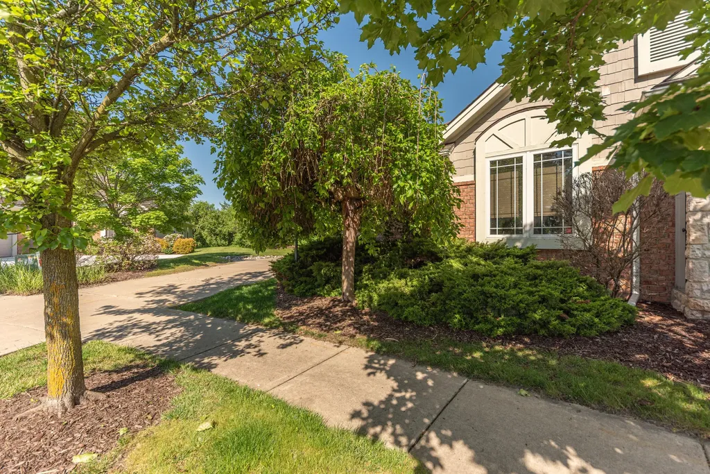 2243 Old Falls Drive Pittsfield Charter Township MI 48103