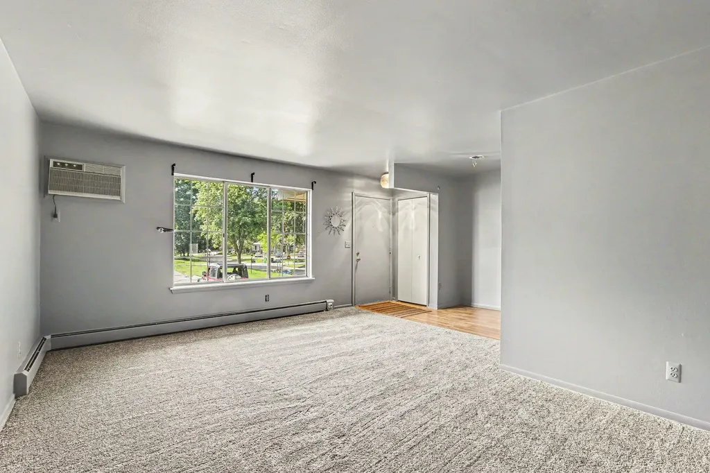25176 Potomac Drive Lyon Charter Township MI 48178