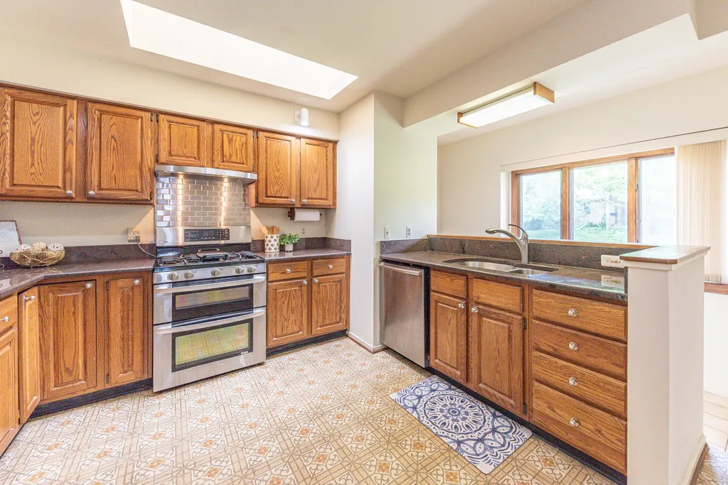 2401 Placid Way Ann Arbor City MI 48105