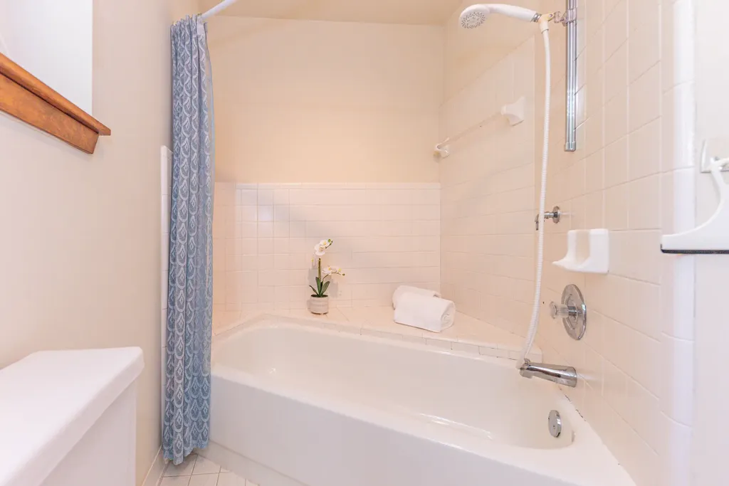 2401 Placid Way Ann Arbor City MI 48105