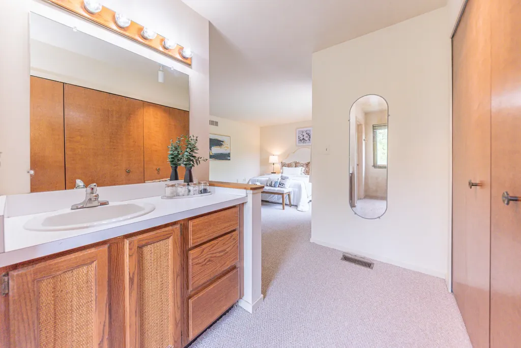 2401 Placid Way Ann Arbor City MI 48105