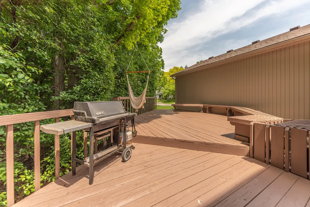 2401 Placid Way Ann Arbor City MI 48105