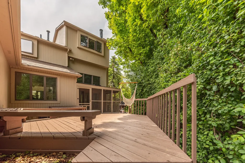 2401 Placid Way Ann Arbor City MI 48105