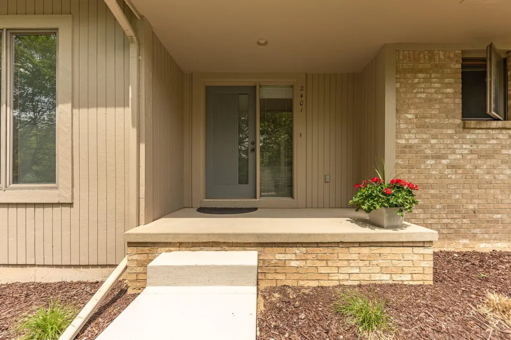 2401 Placid Way Ann Arbor City MI 48105