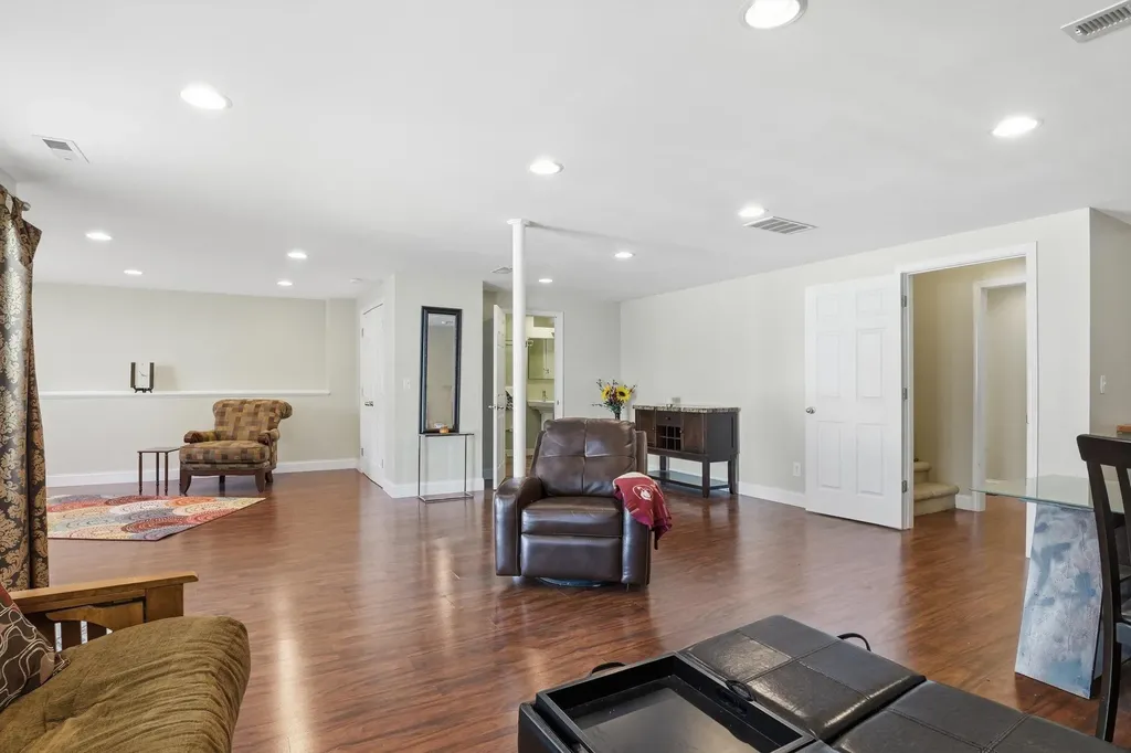 1311 Timmins Drive Ann Arbor City MI 48103
