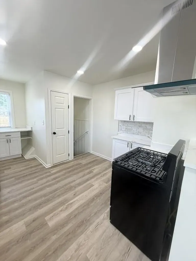 17216 Birwood Street Detroit City MI 48221