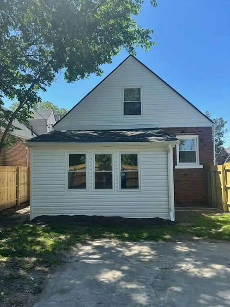 17216 Birwood Street Detroit City MI 48221