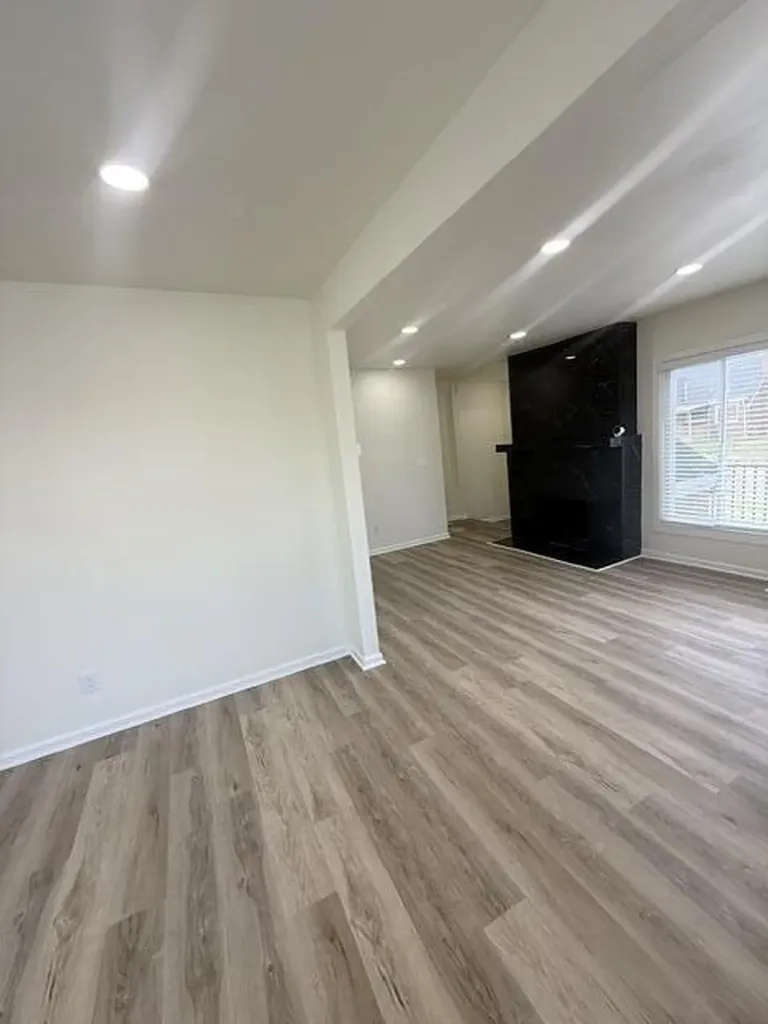 17216 Birwood Street Detroit City MI 48221