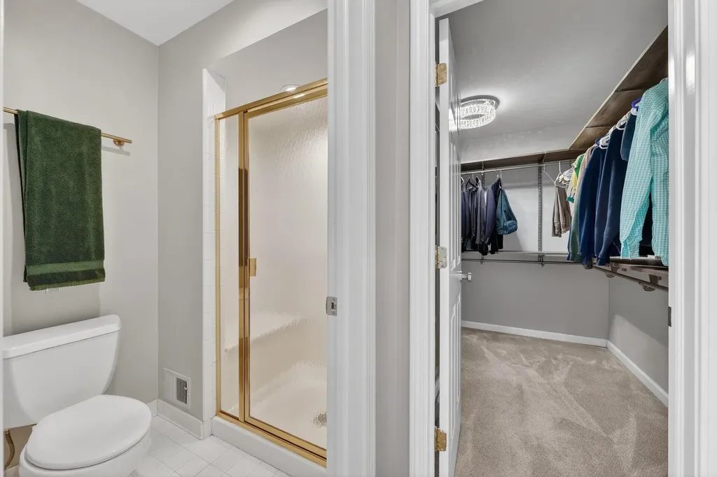 2485 Wild Brook Run Bloomfield Charter Township MI 48304