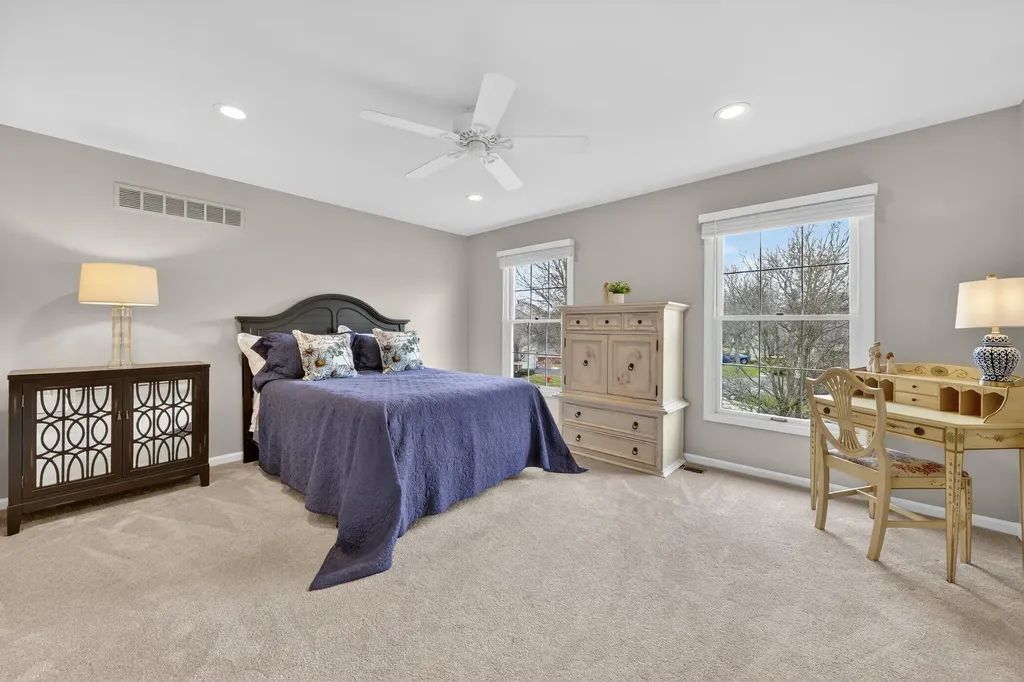 2485 Wild Brook Run Bloomfield Charter Township MI 48304