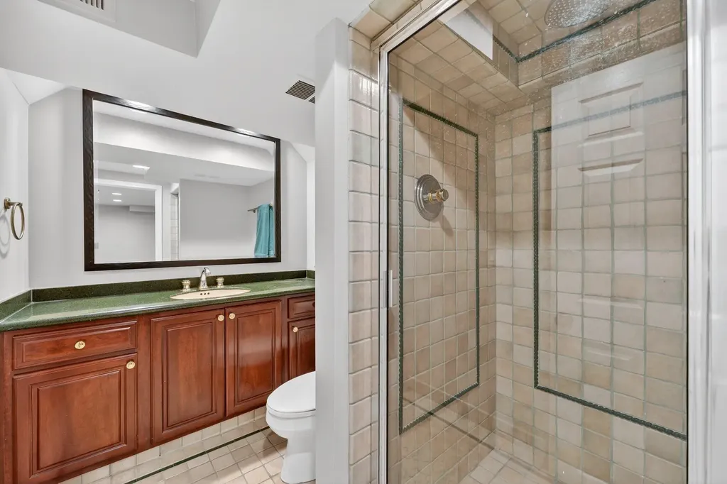2485 Wild Brook Run Bloomfield Charter Township MI 48304