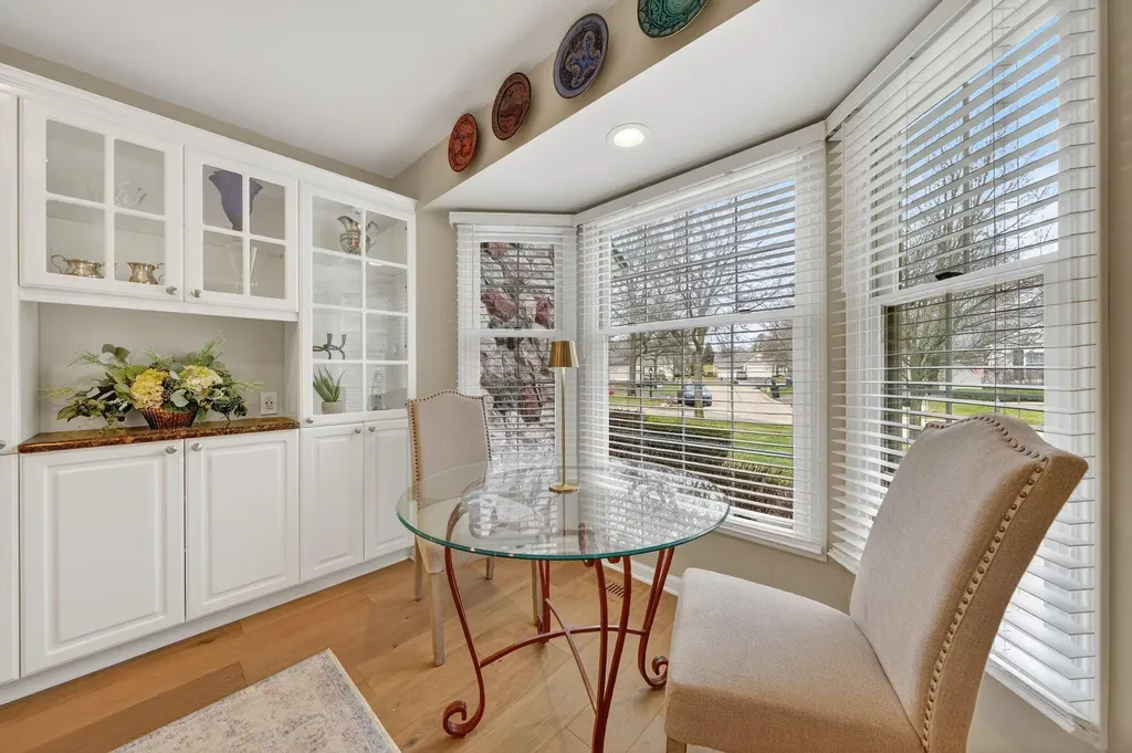 2485 Wild Brook Run Bloomfield Charter Township MI 48304