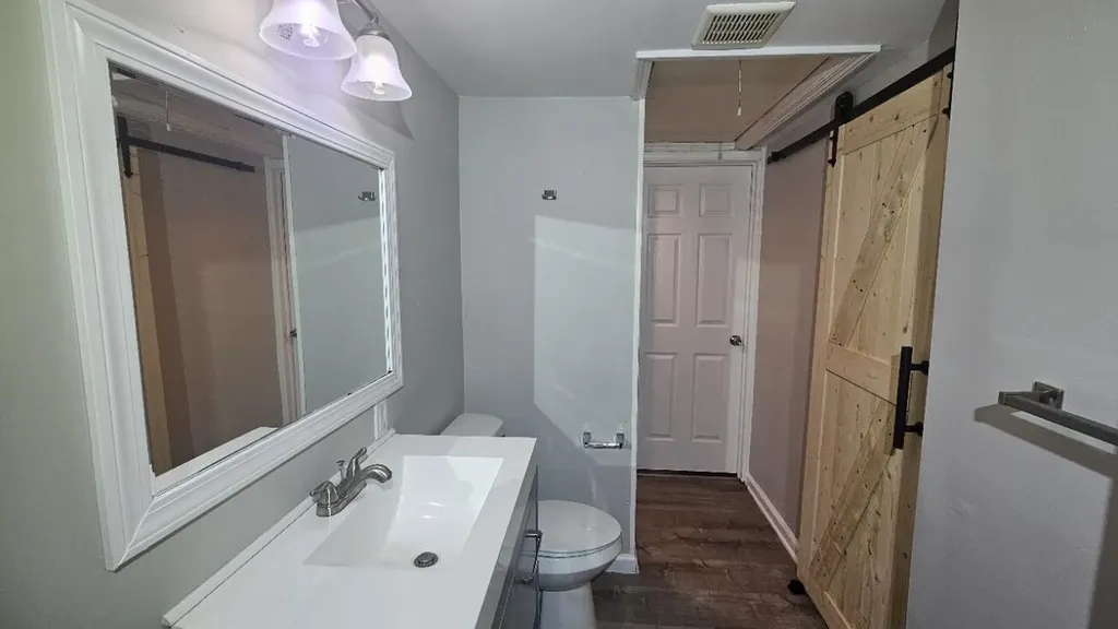 6068 Grove Avenue Grand Blanc Charter Township MI 48439