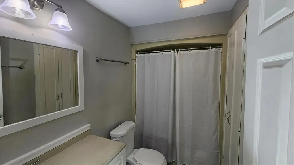 6068 Grove Avenue Grand Blanc Charter Township MI 48439