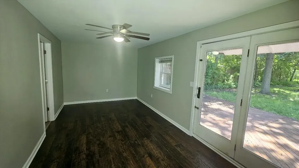 6068 Grove Avenue Grand Blanc Charter Township MI 48439