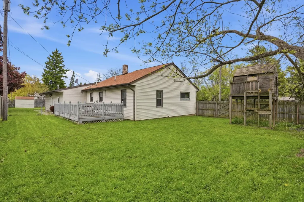 3350 Pearl Drive Monroe City MI 48162