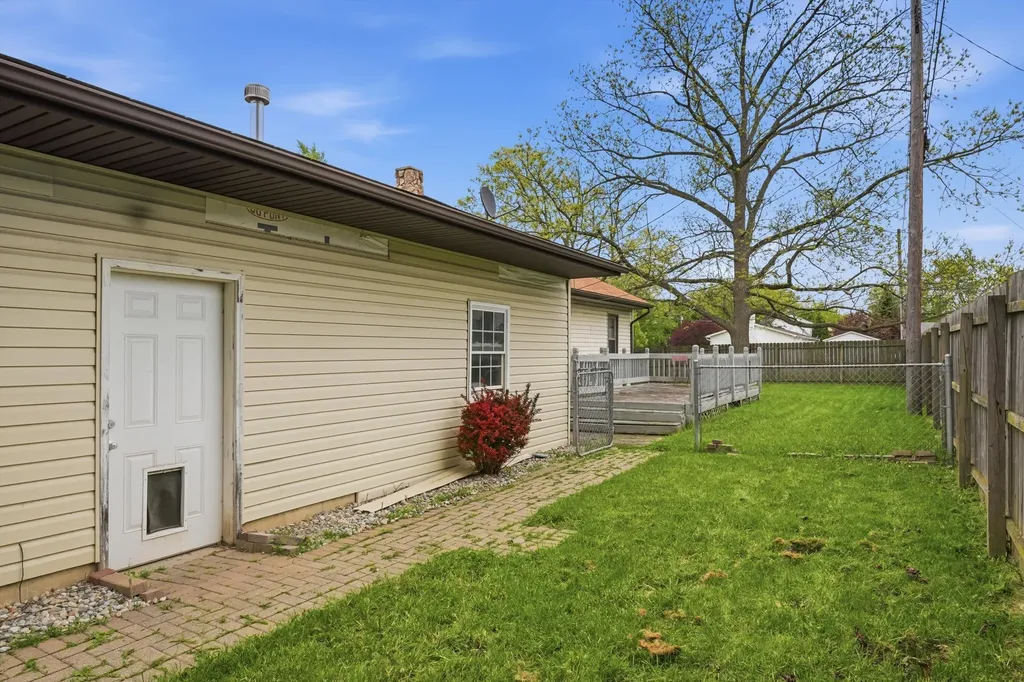 3350 Pearl Drive Monroe City MI 48162