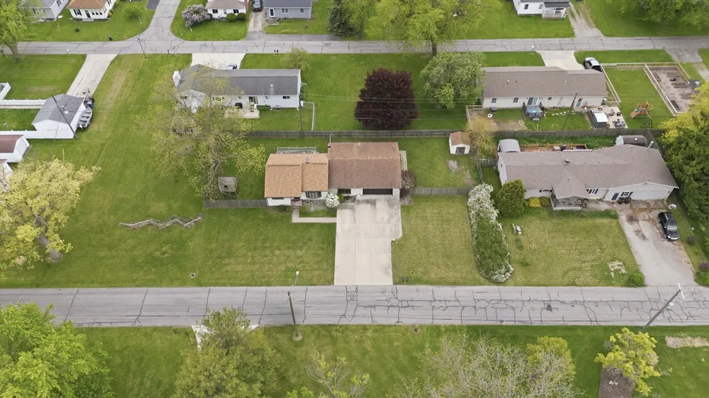 3350 Pearl Drive Monroe City MI 48162
