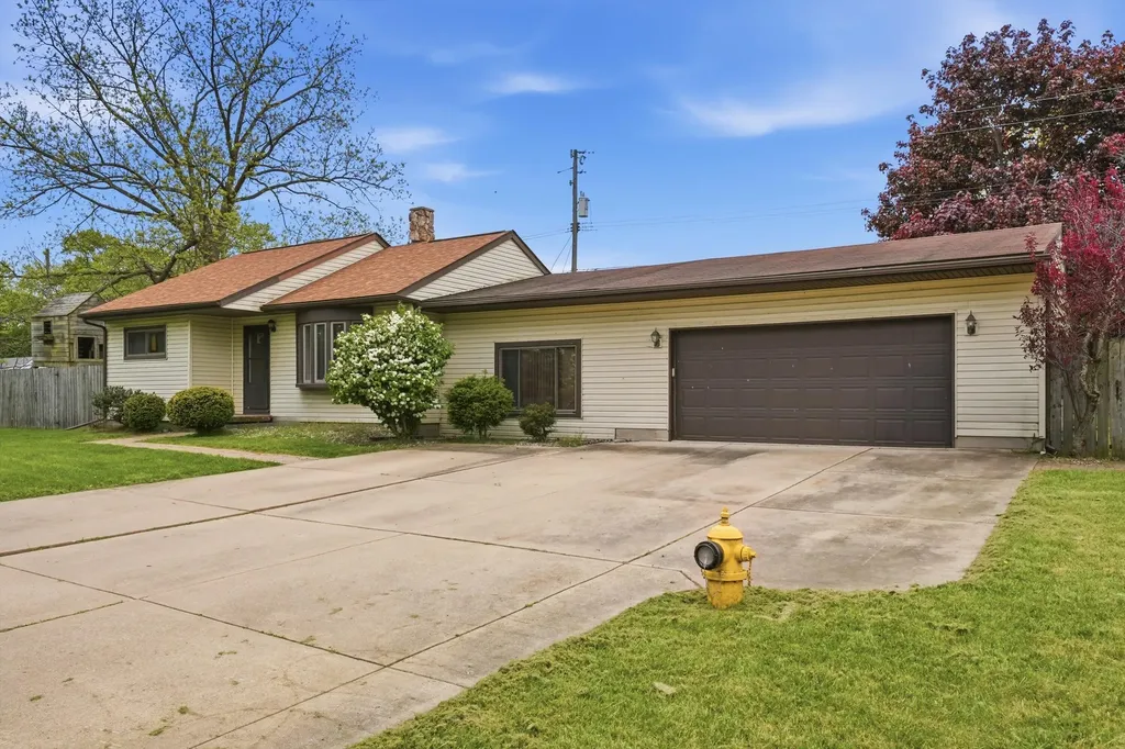 3350 Pearl Drive Monroe City MI 48162