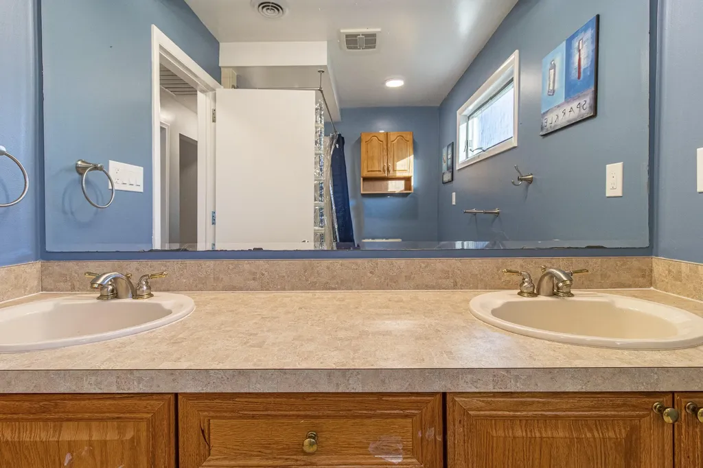 30007 Maison Street St. Clair Shores City MI 48082