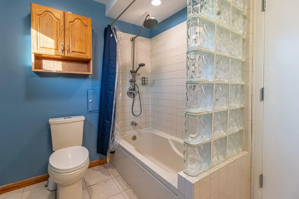 30007 Maison Street St. Clair Shores City MI 48082