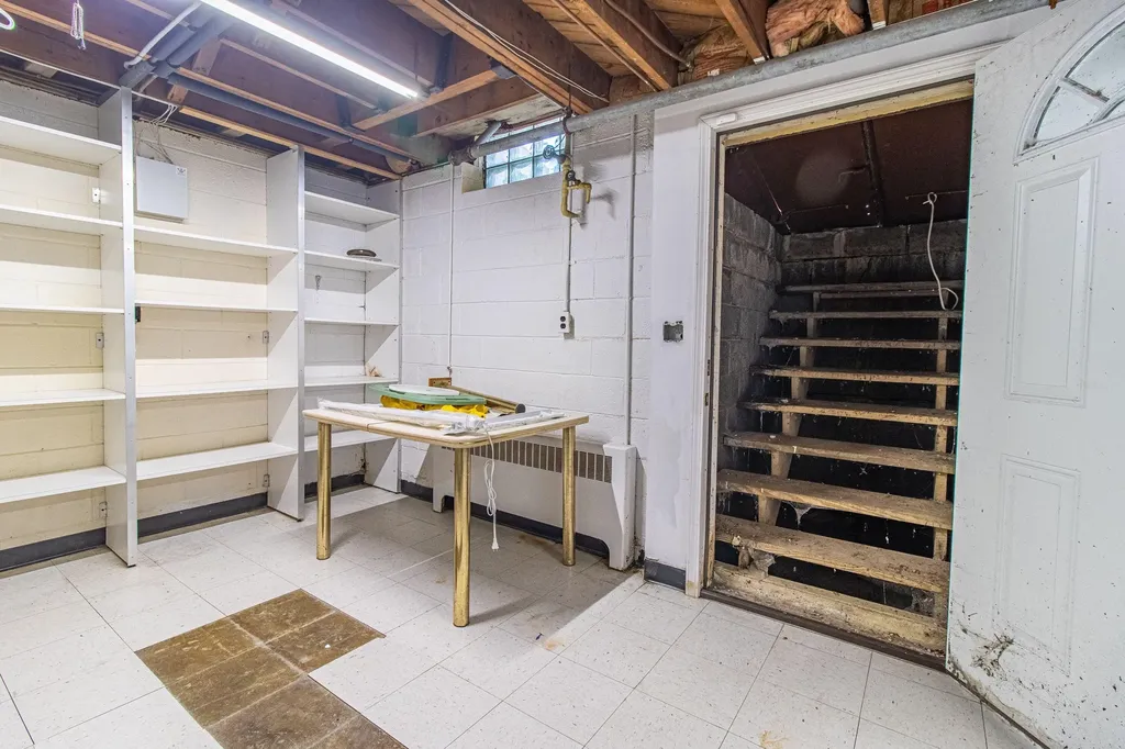 30007 Maison Street St. Clair Shores City MI 48082