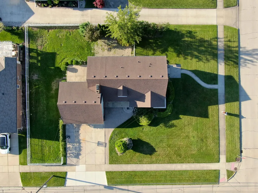 30007 Maison Street St. Clair Shores City MI 48082