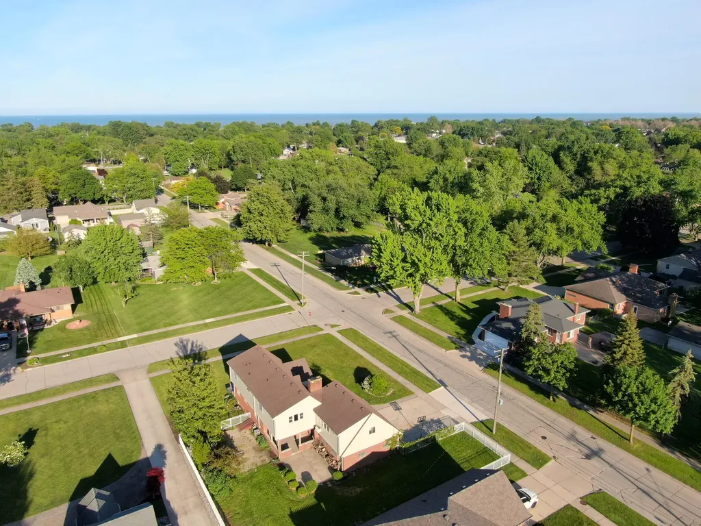 30007 Maison Street St. Clair Shores City MI 48082