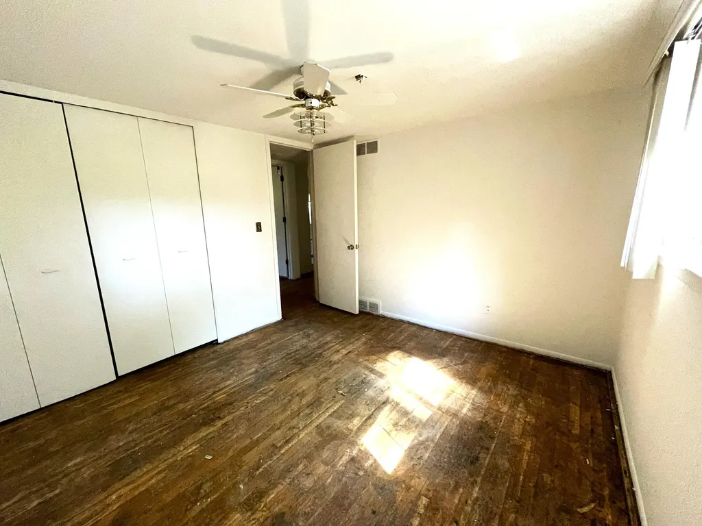 29360 Woodhaven Lane Southfield City MI 48076