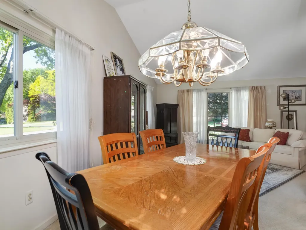 21934 Shadybrook Drive Novi City MI 48375
